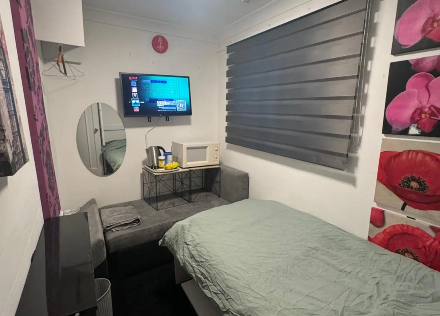 Room 3 Minute Drive From Luton Airport Guest house